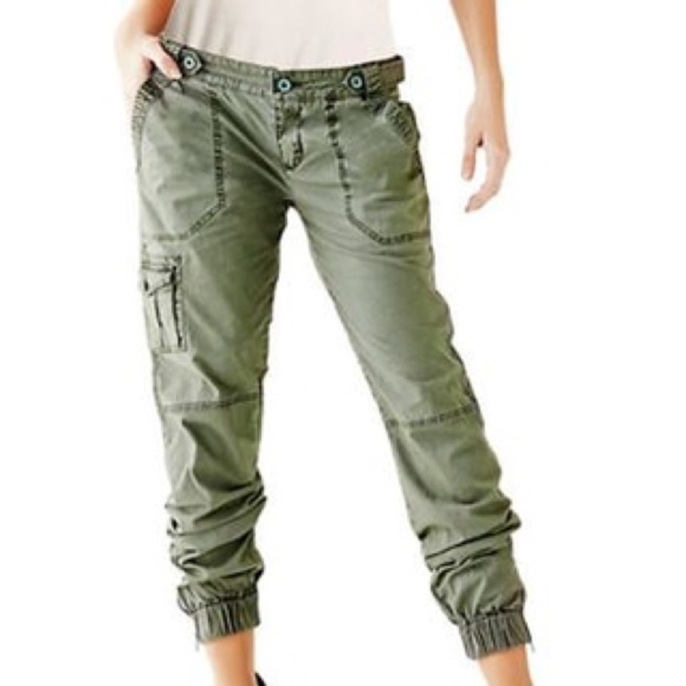 GUESS Cargo Pants